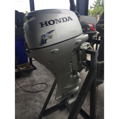 ขายเครื่องยนต์เรือมือสอง Honda 15แรง 4จังหวะ 2สูบ ฝามน รุ่นใหม่ หางสั้น จากญี่ปุ่น