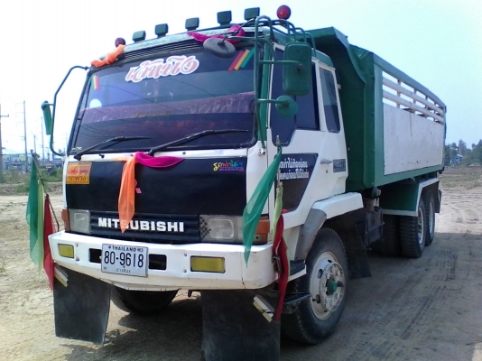 ขอโทษทีนะครับลดให้อีก ขายสิบล้อมือสองไอ้หลง527 maเบกใหญ่เกียรอีตั้นสวยๆ560000คับ