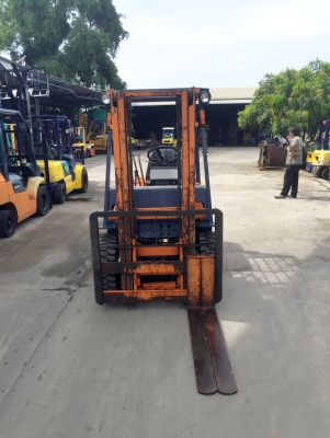 -:-*&bull;*ข า ย ร ถ ย ก นำ เ ข้ า*&bull;*-:-TOYOTA 5FD25. เครื่องดีเซล เกียร์ธรรมดา สนใจติดต่อ 083-062-0223/098-329-9549(ปอนด์)