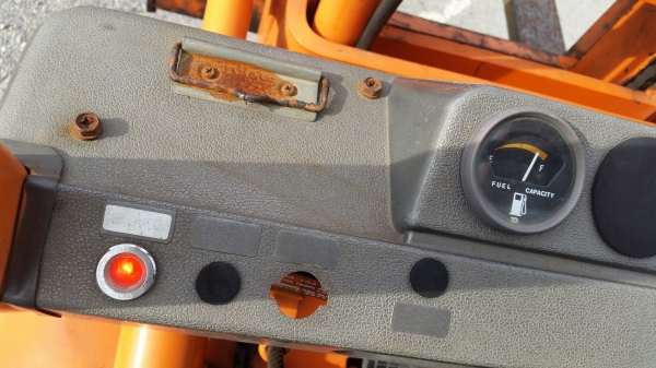 ขายด่วนรถยก TOYOTA 4FGยก2.5ตันเสาสูง4เมตรยางตันหน้าหลังรถนอกนำเข้ายังไม่เคยใช้งานในเมืองไทยเลย=รุ่นใหม่ขายถูกๆๆ