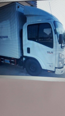 NLR 130 แรง 4 ล้อ  รถใหม่ 12 เดือน  พร้อมงานเซเว่น  ราคา  300.000  บาท