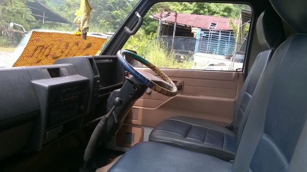 ขาย รถตู้ Isuzu Buddy ขาย รถตู้ Isuzu Buddy