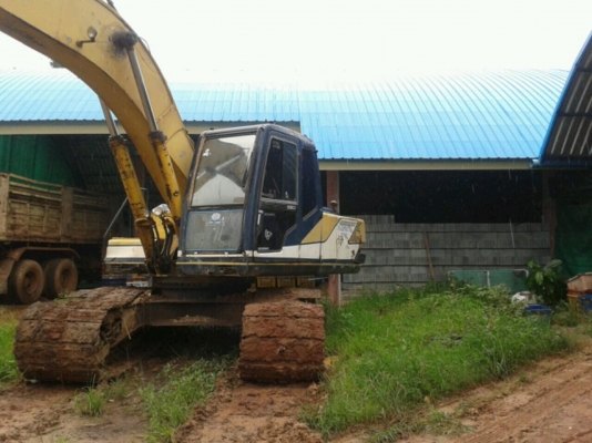 ขายเหมารวม 2คัน Sk200 m3 รถพร้อมใช้งานครับ ทำงานเร็ว รถไฟฟ้า ครบ