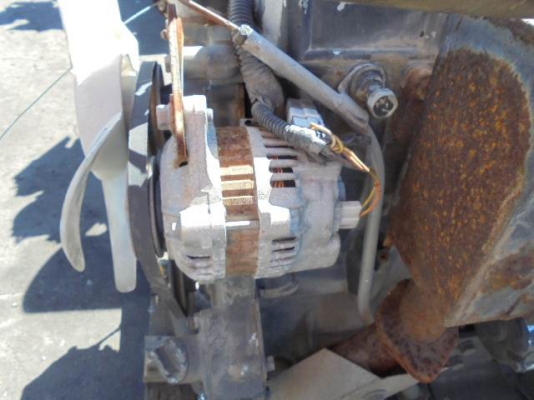 FROM JAPAN เครื่องยนต์ ENGINE MITSUBISHI K4M-4 สูบ -สามารถใส่กับรถขุด ไซค์ 40,50 ได้ ราคาเพียง 60,000 บาท สนใจติดต่อ 0819337688