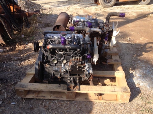 FROM JAPAN เครื่องยนต์ ENGINE MITSUBISHI K4M-4 สูบ -สามารถใส่กับรถขุด ไซค์ 40,50 ได้ ราคาเพียง 60,000 บาท สนใจติดต่อ 0819337688