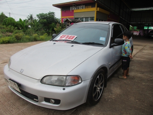 ขายรถเก๋ง ฮอนด้า ซีวิค  สนใจติดต่อคุณสมคิด  สุทธิสาร โทร0847974050