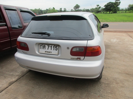 ขายรถเก๋ง ฮอนด้า ซีวิค  สนใจติดต่อคุณสมคิด  สุทธิสาร โทร0847974050