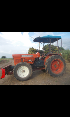 สีนวน จัดให้  โปรโมชั่นแรงๆ!!แบบต่อเนื่อง kubota2201 ตัวรถ  28,000  ตัวรถพร้อทใบดันหน้า 39,000  ถอดใบดันขาย 14,000