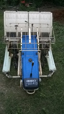 รถดำนาแบบเดินตาม 4 แถว iseki