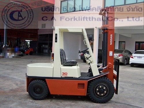 ขาย รถโฟล์คลิฟท์ NISSAN รุ่น EGH02A30U