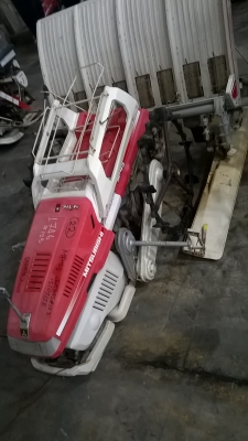 รถดำนาแบบเดินตาม 4 แถว mitsubidhi