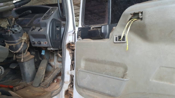 ขาย 10 ล้อดั้ม HINO FM1J ดั้มสามิตร มีระบบลำโพงลากพ่วง เครื่องเดิม JO8C 210 แรงม้า เกียร์เดิม สโลว์เดิม ช่วงล่างแน่น แอร์เย็น ทะเบียนพร้อมโอนครับ ขาย 10 ล้อดั้ม HINO FM1J ดั้มสามิตร มีระบบลำโพงลากพ่วง เครื่องเดิม JO8C 210 แรงม้า เกียร์เดิม สโลว์เดิม ช่วงล่างแน่น แอร์เย็น ทะเบียนพร้อมโอนครับ