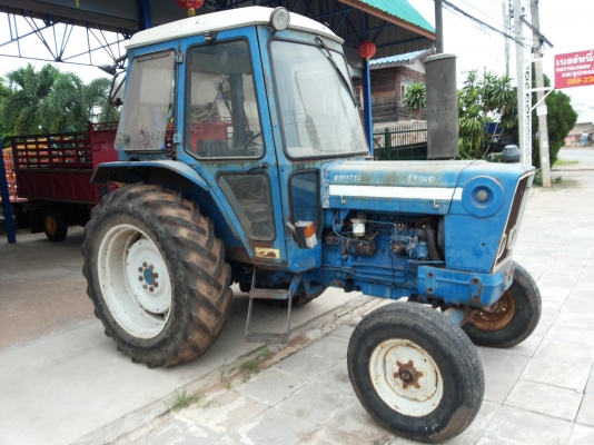 รถไถฟอร์ด 6600 เก่านอก