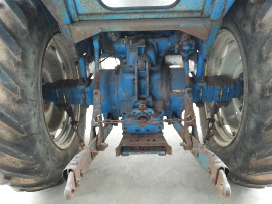 รถไถฟอร์ด 6600 เก่านอก