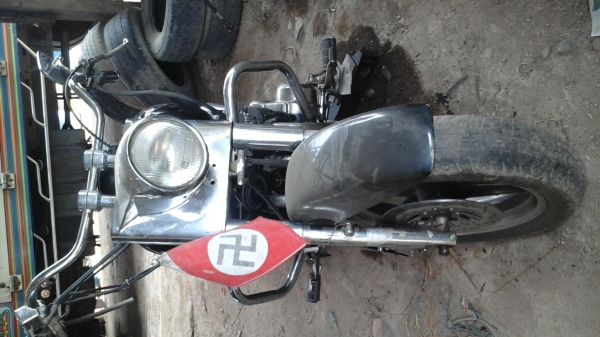 ขาย..เป็นอะไหล่  su 750ขออนุญาติขายอีกรอบ30000 ต่อรองได้ครับ