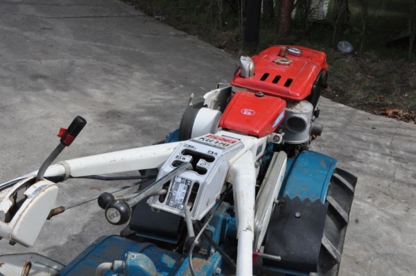 ขายรถพรวนดินyanmar YH850 สภาพสวยเดิมจากญี่ปุ่น มีเกียร์ 28,000เท่านั้น