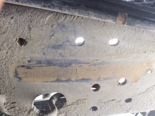 ขายหกล้อราคาถูกๆมี4คันเมกก้า2คัน   nkr 4ล้อกลาง 1 คัน  ครัชซี ช่วงล่าง FB4J  1คัน  320000