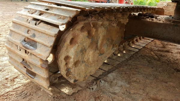 ขายแบคโฮ KUBOTA KH40 รถใช้งานอยู่ทุกวัน เครื่องดี ปั้มดี แทรคดี เอกสารสัญญาซื้อขายครับ