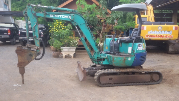 ขายรถขุดSUMITOMO SH-30JX(หัวกระแทก-บุ้งกี๋ตัก)พร้อมใช้งานเก่านอกแท้ญี่ปุ่นมีเอกสารแจ้งจำหน่ายอินวอยไม่เคยใช้งานในไทยครับ