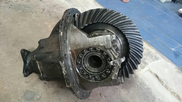 เฟืองท้าย 6ล้อ HINO FB