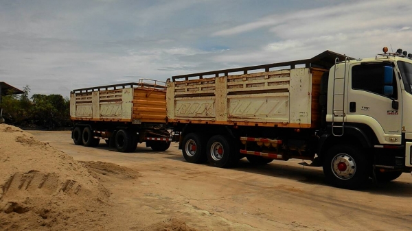 อีซูซุ360ปี53แม่ลูก