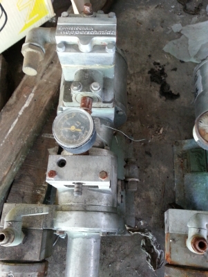 ปั๊มพ่นสีระบบ AIRLESS ปั๊มพ่นสีระบบ AIRLESS