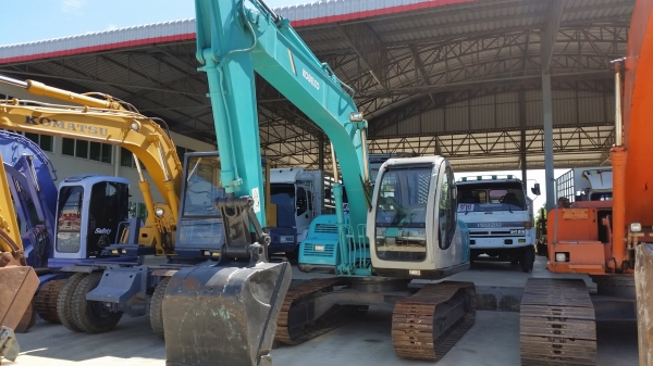 ขายเครื่องจักรกลการหนัก