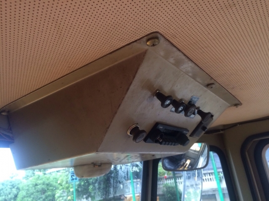 ขายรถตัก Komatsu WA150-1 ; รถเก่าญี่ปุ่น 100\%;  สภาพสวยพร้อมใช้งานได้ทันที สนใจติดต่อ 081-9485494