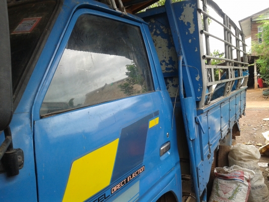 ขาย 6 ล้อเล็ก TL 85 ช่วงสั้น