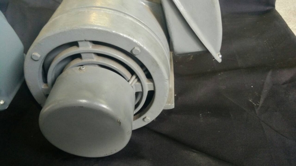 มอเตอร์ MITSUBISHI ขนาด 3 แรงรุ่นเปลือกแข็ง ไฟบ้าน 220 โวลต์