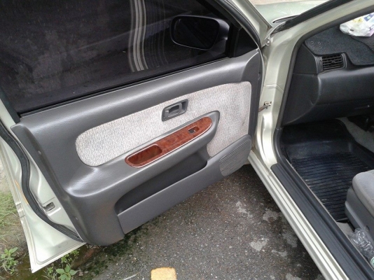 ขายนิสสัน ซันนี่ ซุปเปอร์ซาลูน ปี2000