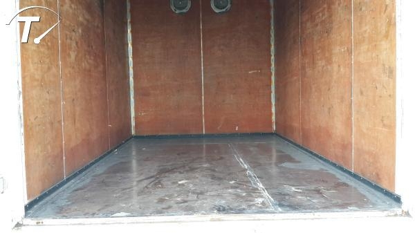 ตู้ทึบ รถห้างมือเดียว ไม่ติดเวลา ELF NLR 130  เดิมไม่มีชนใช้น้อย