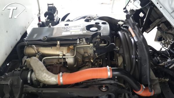 ตู้ทึบ รถห้างมือเดียว ไม่ติดเวลา ELF NLR 130  เดิมไม่มีชนใช้น้อย