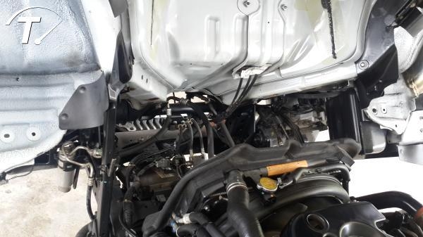 ตู้ทึบ รถห้างมือเดียว ไม่ติดเวลา ELF NLR 130  เดิมไม่มีชนใช้น้อย