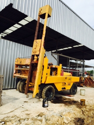 ขาย รถตอกพื้นคอนกรีต พร้อมใช้งานครับ