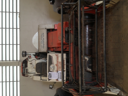 ขายรถเกี่ยวข้าวคูโบต้า DC 60 พลัส พร้อมใช้งาน