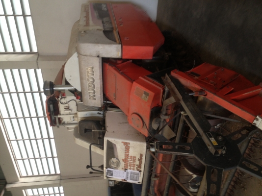 ขายรถเกี่ยวข้าวคูโบต้า DC 60 พลัส พร้อมใช้งาน ขายรถเกี่ยวข้าวคูโบต้า DC 60 พลัส พร้อมใช้งาน