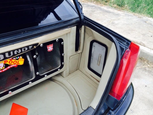 MITSUBISHI LANCER 1.8 SEi-Ltd.โฉม ท้ายเบนซ์ สีดำ ปี 97 MITSUBISHI LANCER 1.8 SEi-Ltd.โฉม ท้ายเบนซ์ สีดำ ปี 97