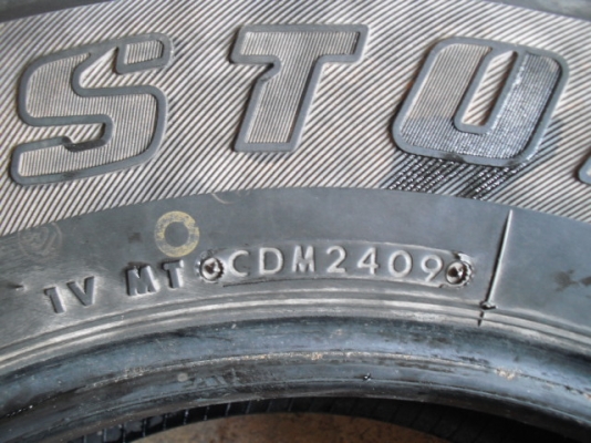 ขายยางปี09  245/70/16 บริสโตน