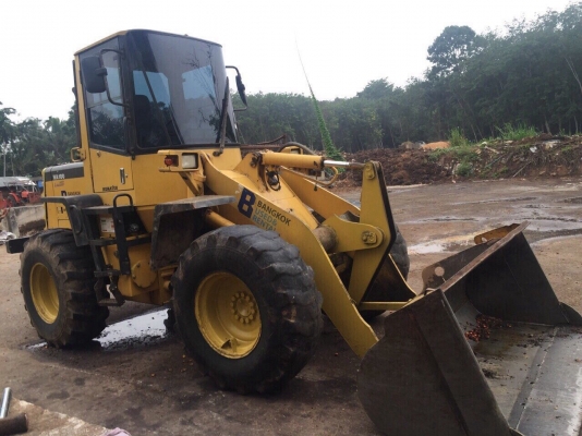 ขายรถตักล้อยาง KOMATSU WA100-3E สวยๆเดิมๆ สนใจโทร 081-970-1072