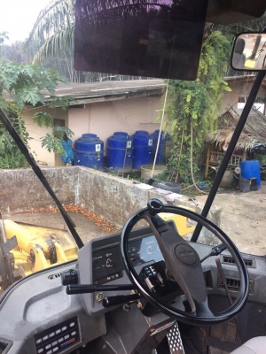 ขายรถตักล้อยาง KOMATSU WA100-3E สวยๆเดิมๆ สนใจโทร 081-970-1072