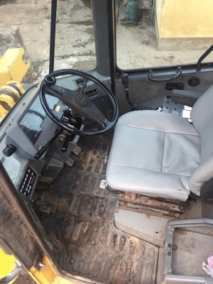ขายรถตักล้อยาง KOMATSU WA100-3E สวยๆเดิมๆ สนใจโทร 081-970-1072 ขายรถตักล้อยาง KOMATSU WA100-3E สวยๆเดิมๆ สนใจโทร 081-970-1072