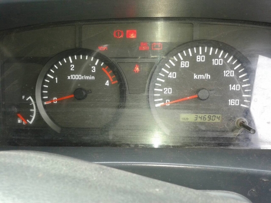 ขาย 6 ล้อ ISUZU NQR 175 ปี 52 ยาว 5.50 เมตร เครื่องเดิมไม่เคยแกะ คัสซีสวยตลอดเส้น ภายในสวย แอร์เย็น ยางเต็ม กระบะไม่ค่อยสวย ทะเบียนพร้อมโอนครับ