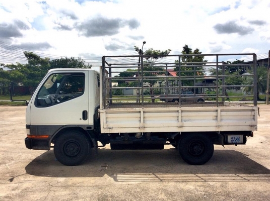 Mitsubishi Canter ปี 2005 2 JZ-GE-VVTi-LP