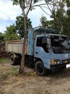 Npr120 รถห้างแท้