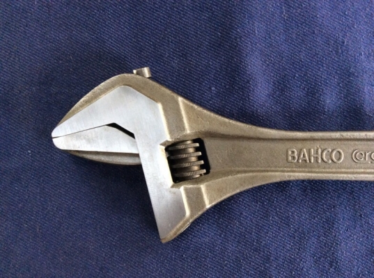 ประแจเลื่อน Bahco 15 นิ้ว