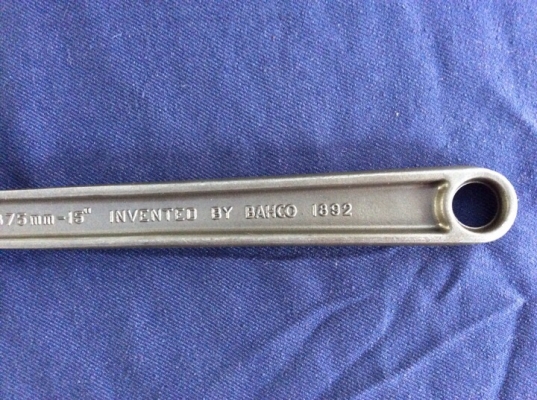 ประแจเลื่อน Bahco 15 นิ้ว