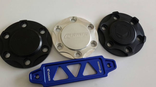 ฝาครอบดุมล้อแต่งกัดลาย โลหะ อลูมิเนียมอัลลอยด์ ใส่TOYOTA VIGO Prerunner D-MAX D-MAX ALL NEW CHEVROLET ล้อ6รูใส่ได้หมดทุกยี่ห้อรถ คู่ละ1000 ราคาส่งซื้อ5คู่ขึ้นไป