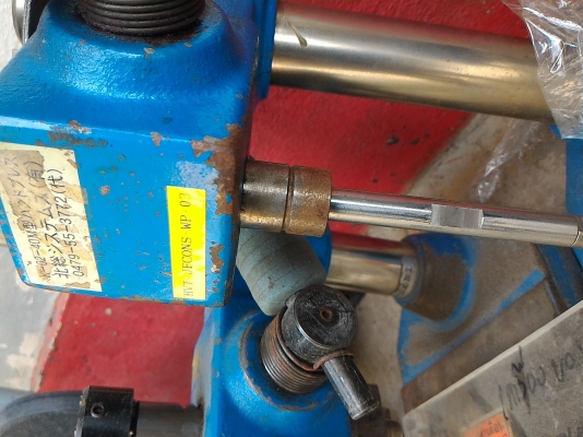 แท่นกดชิ้นงานด้วยมือกดโยกอัด ใช้ช่วยการทำงานต่างๆได้มาตราฐานขึ้นเร็วขึ้น