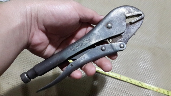 คีมล็อคVISE GRIP 10R USA.ครับ ด้ามตี 2 แถว คีมล็อคVISE GRIP 10R USA.ครับ ด้ามตี 2 แถว